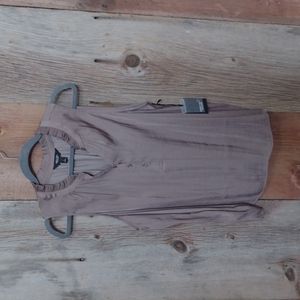 Simply Vera large Brown sleeveless shirt